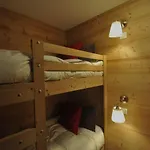 Cosy Pour 4 Pers. Avec Depart Aux Pieds, Proche Commodites Et Pistes - Fr-1-545-17 * Val Thorens