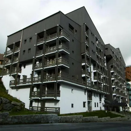 Cosy Pour 4 Pers. Avec Depart Aux Pieds, Proche Commodites Et Pistes - Fr-1-545-17 Apartment